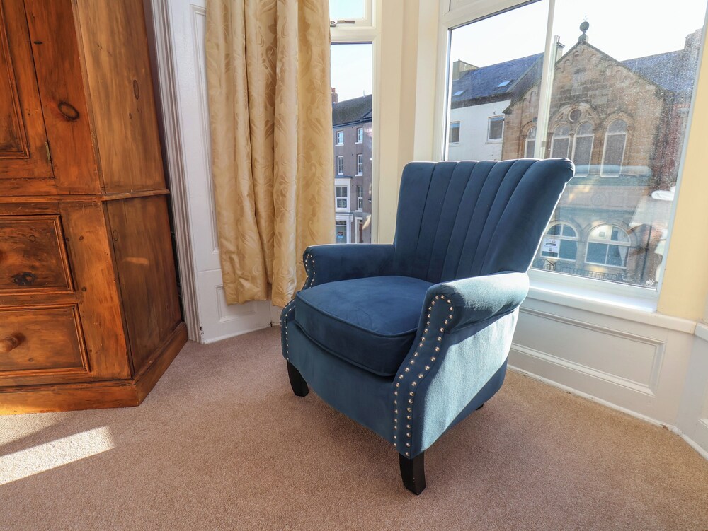 4 Normanby Terrace