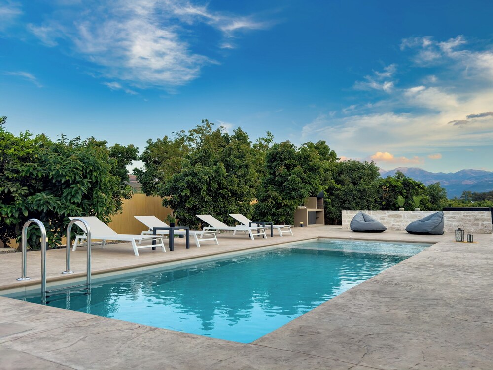 PanStel - Villa Aurora with private pool