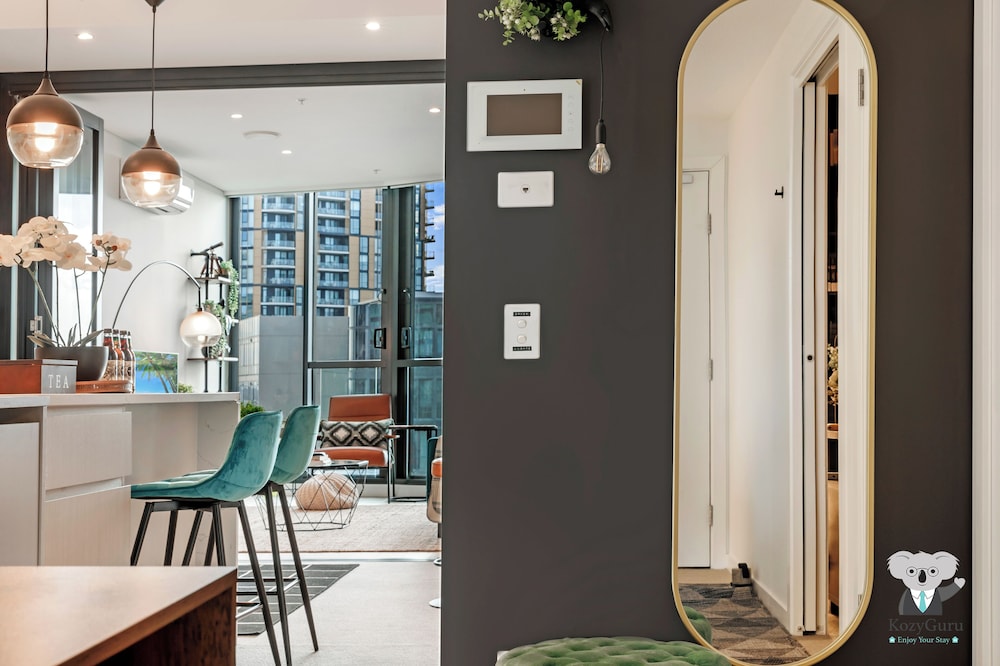 Kozyguru | Wentworth Point | 2 Beds Stylish Apt