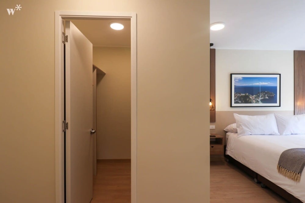 Village at Breckenridge Condos Sleeps 8 - Ski in Out + Walk downtown 2 Bedroom Apts by RedAwning