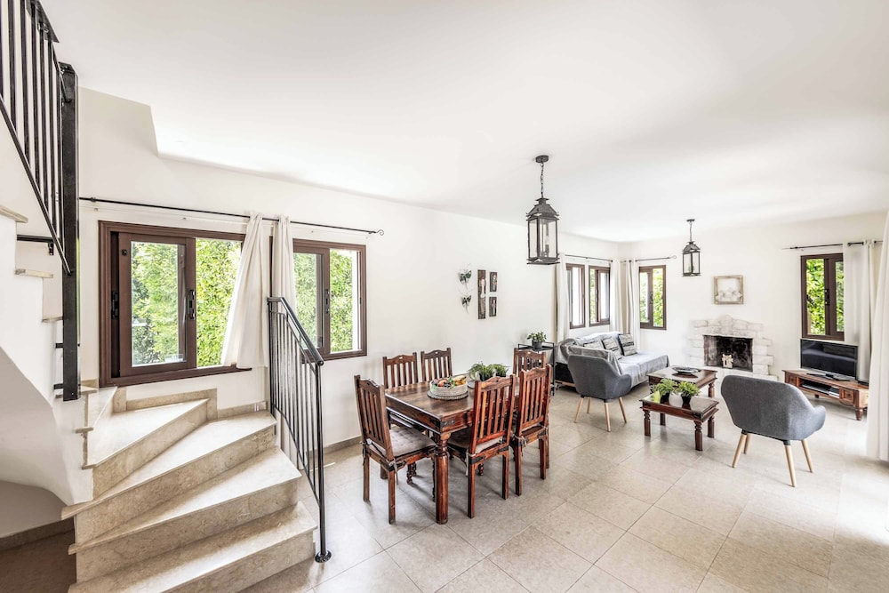 Villa Ay Kyriaki