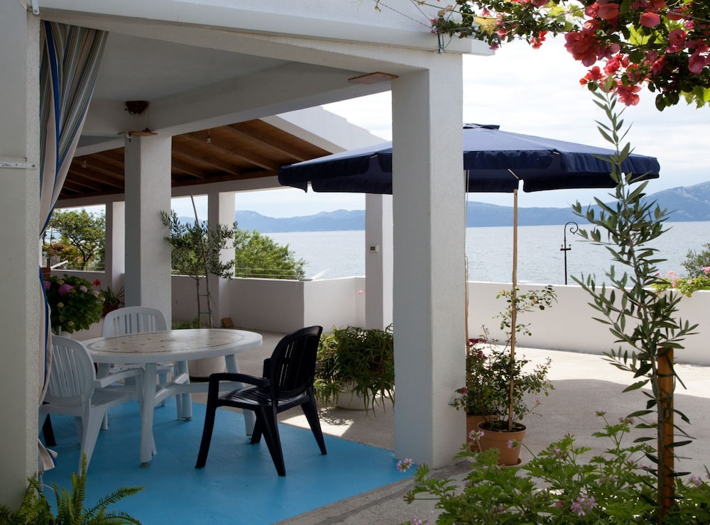Apartments Toplak