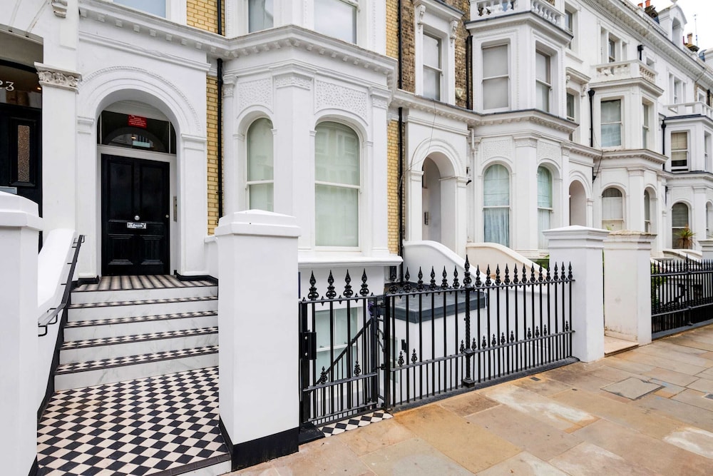 Coleherne Road Residence II