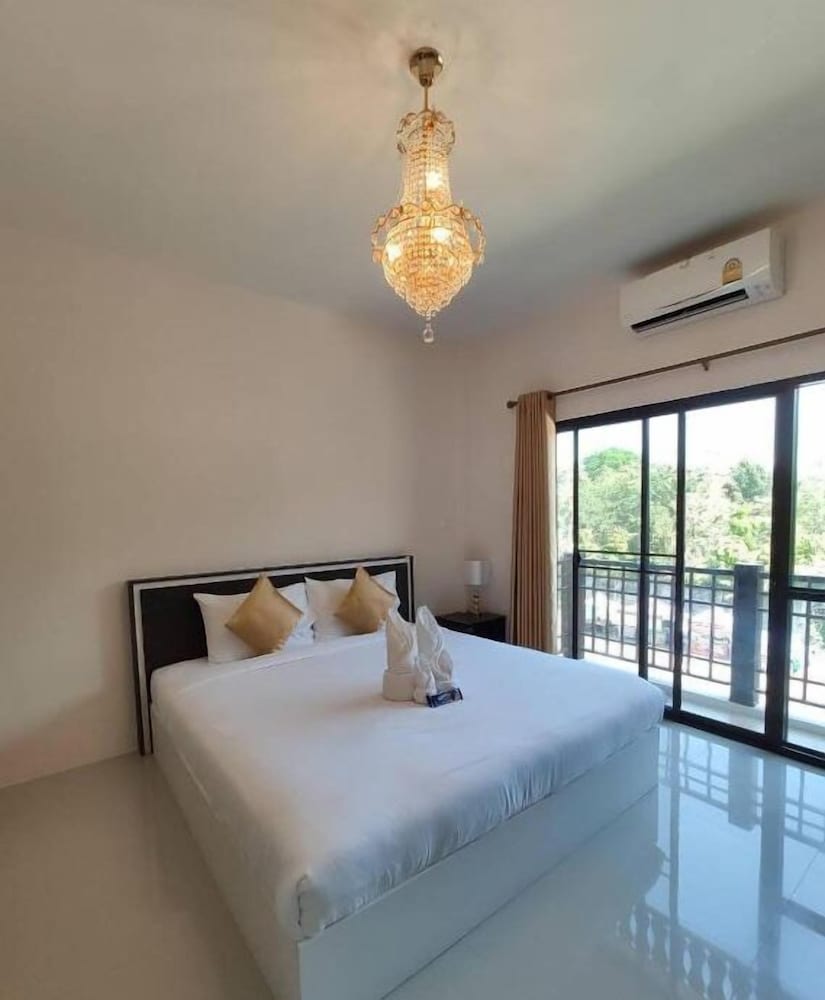 Bann Tawan Hostel Chiang Rai