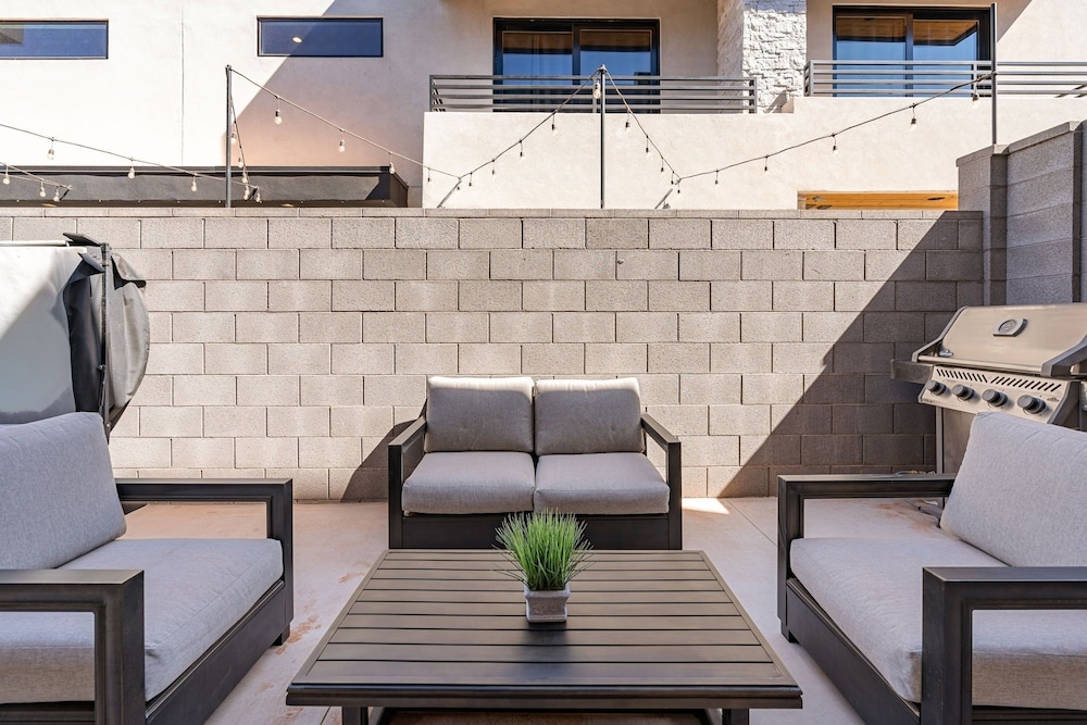 Canyons Edge 3 Bedroom Home