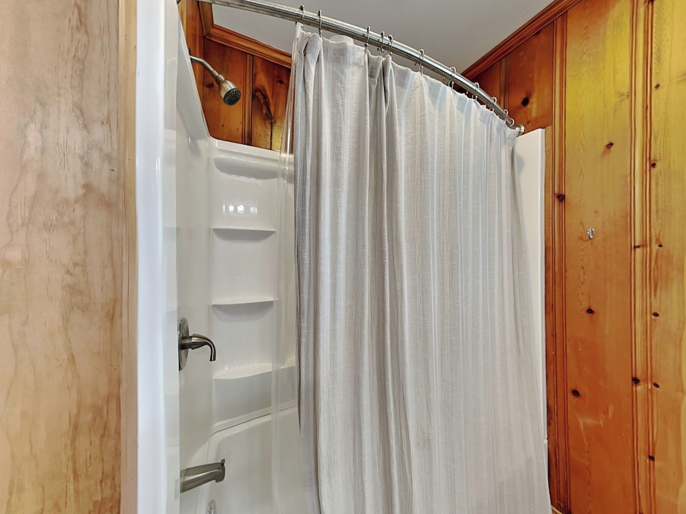 The Caroline by Topsail Realty
