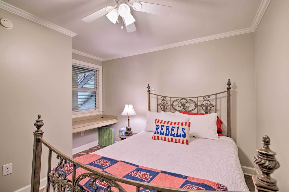 Oxford Vacations - Oxford Condo  1 Mi to Ole Miss  The Grove! - Property Image 24