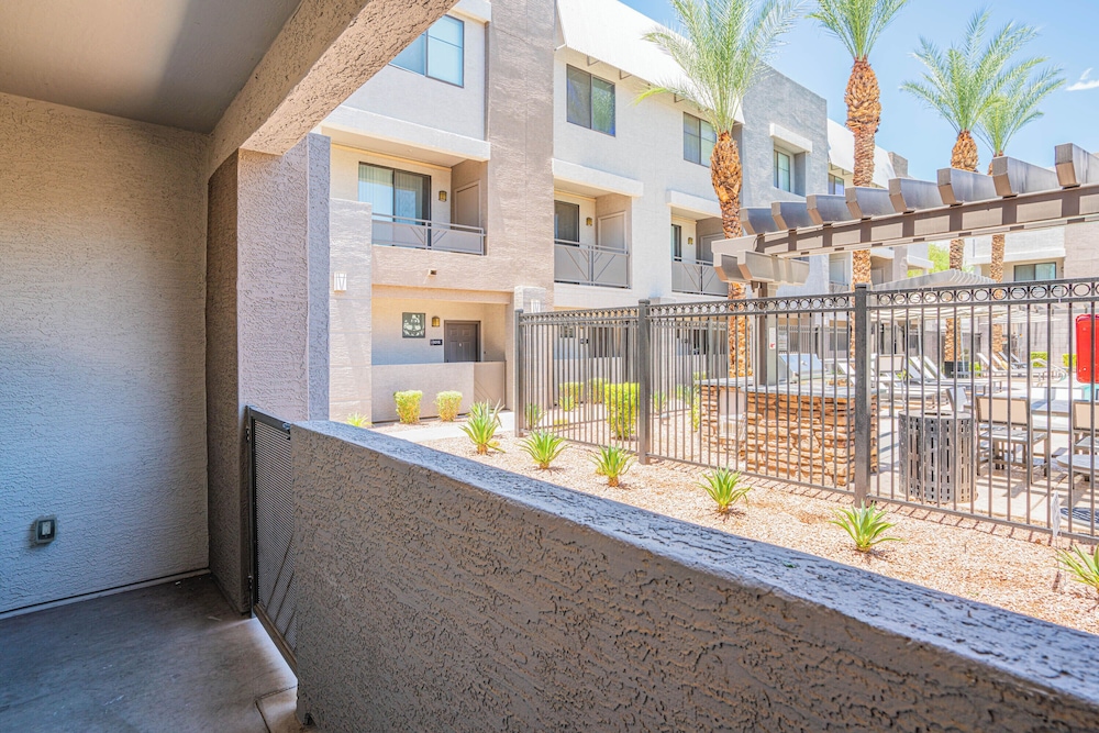 ROVE LIVING/KB - Zone Westgate