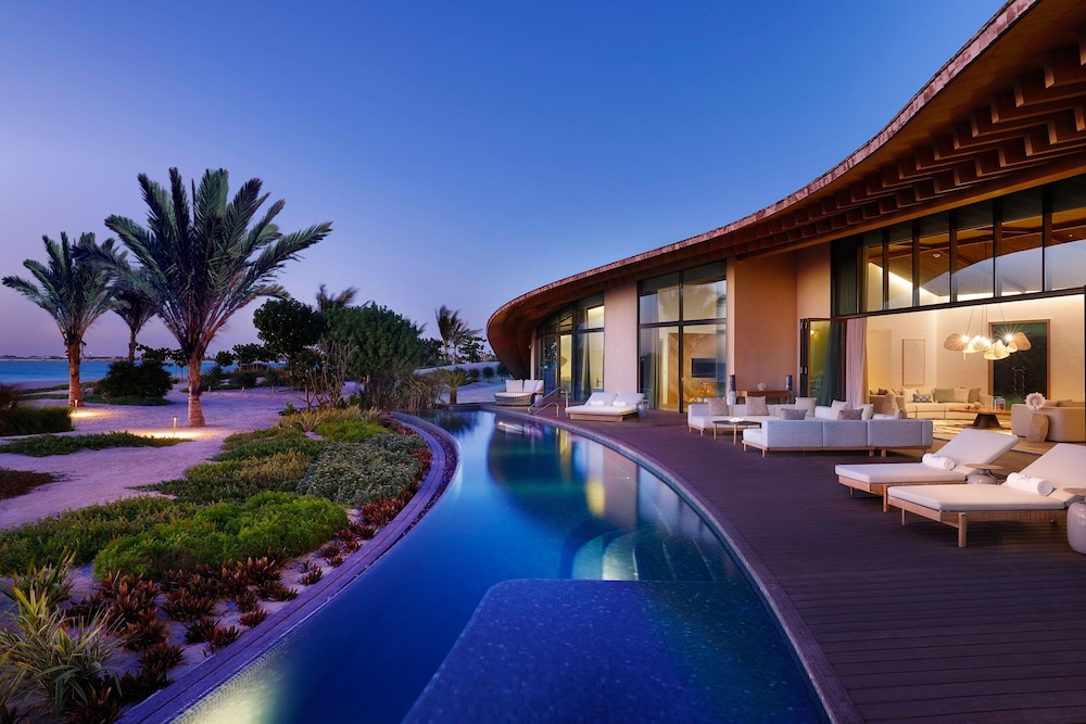 The St. Regis Red Sea Resort 28
