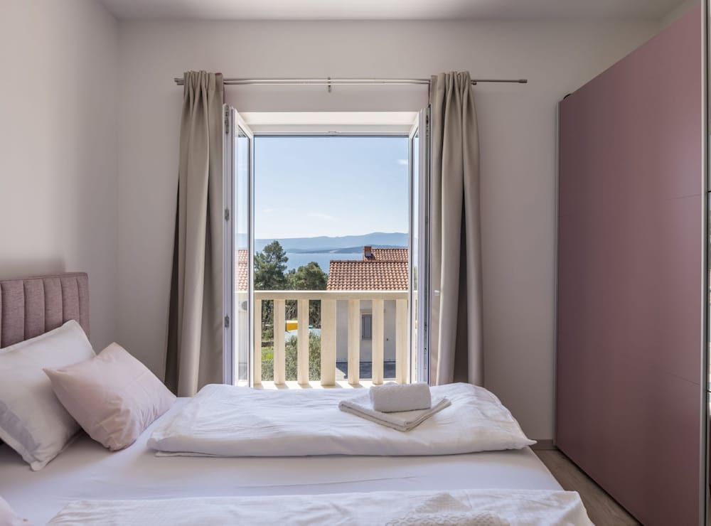 Adriatic Island Sea View Apartments