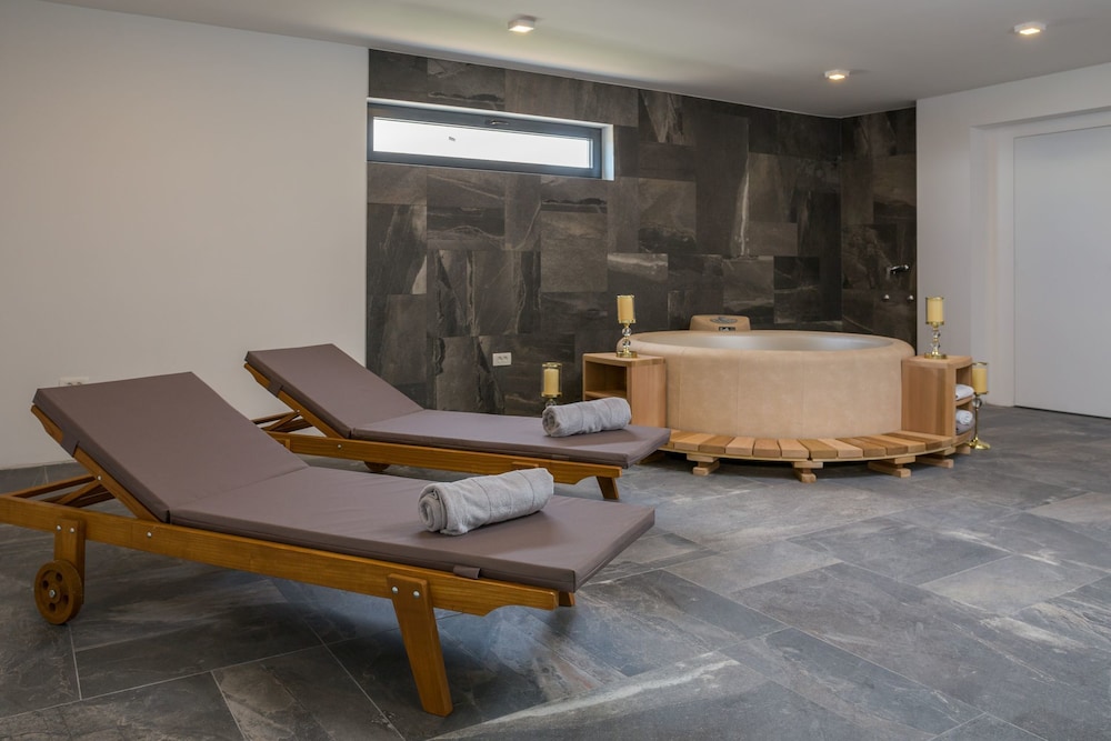 Trogir Pearl Luxury Resort