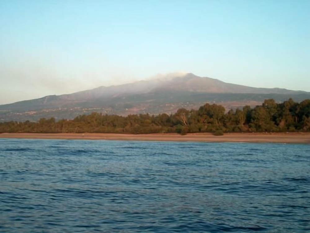 Fiumefreddo Hotel