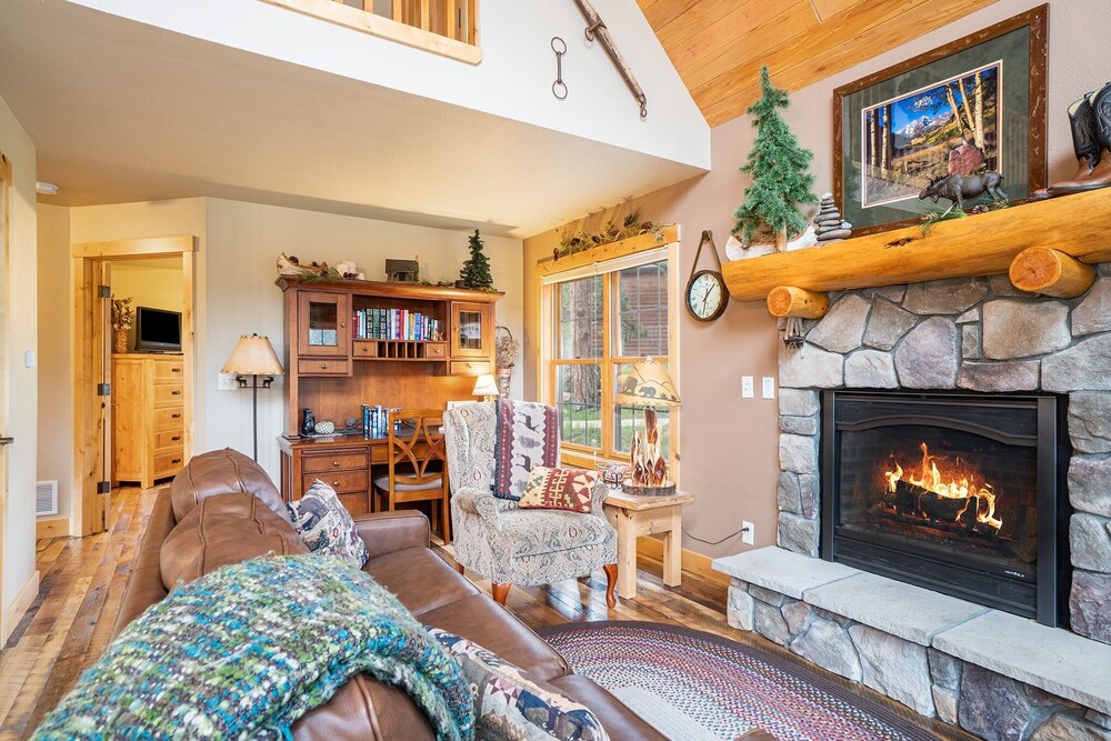 Solitude Condos - Estes Park CO