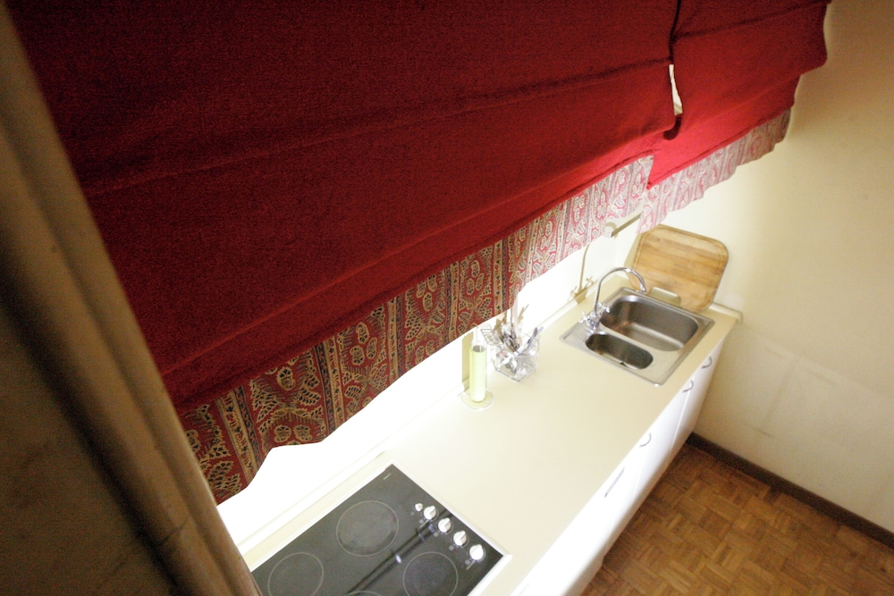 dHomes -Apartments Rooms- Galleria Gold photo 5