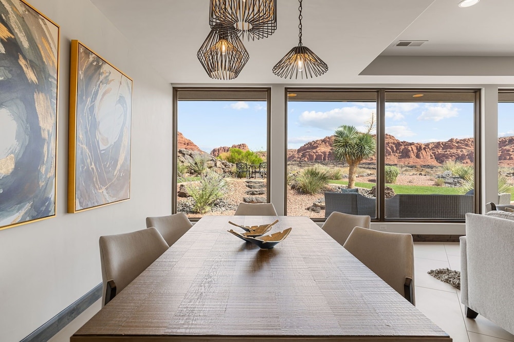 La Vista Encanto #14 4 Bedroom Home