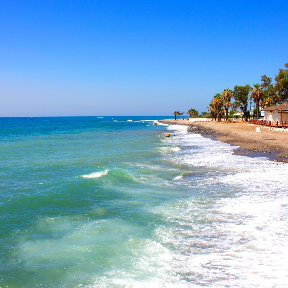 Hacienda Playa Beach And Pool