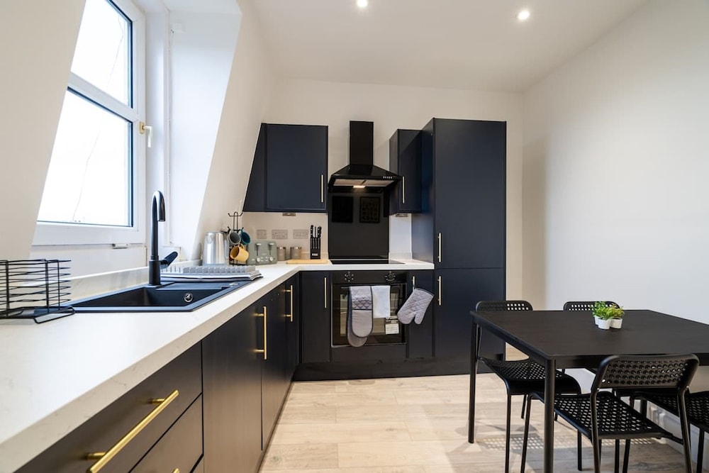 1 Bed Flat - City Centre
