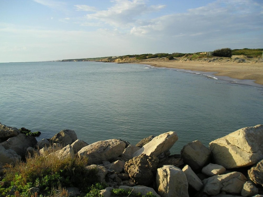Kamarina Land