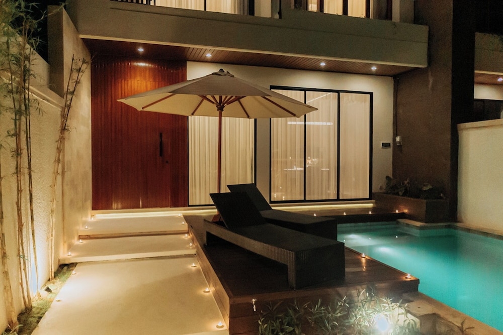 SLOKAYANA VILLAS