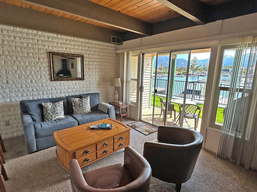 439 Ala Wai, 119 3 Bedroom Condo