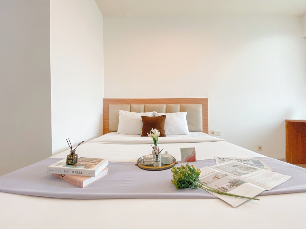 Studio Apartment Direct Access To Mall At Grand Kamala Lagoon