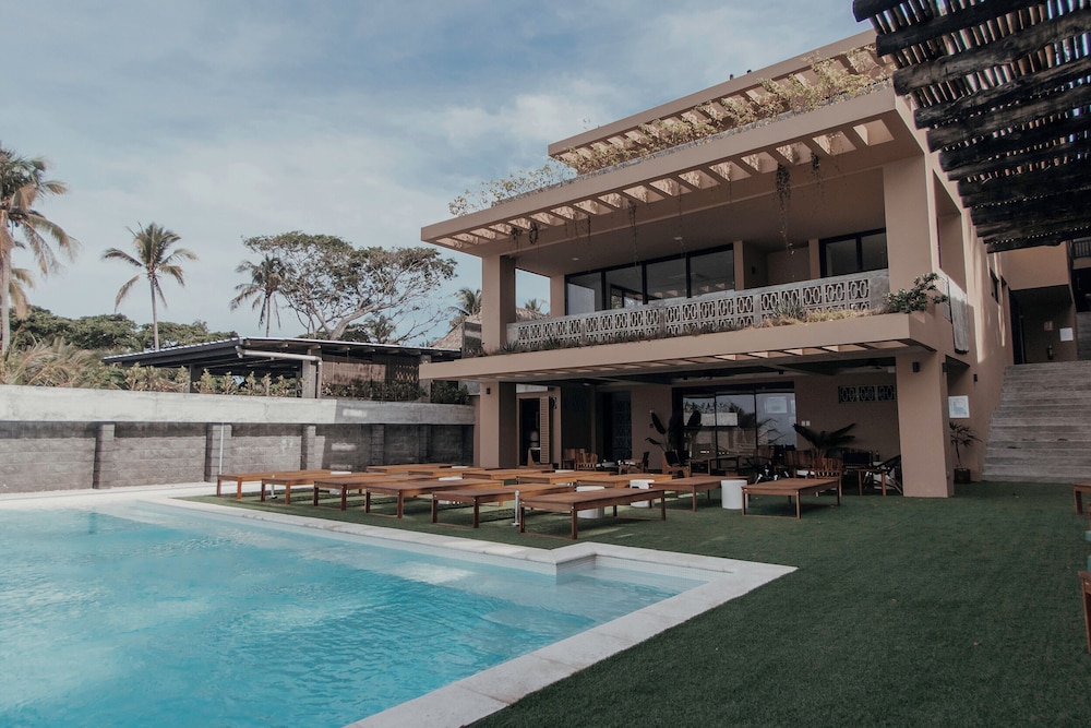 Wave House
