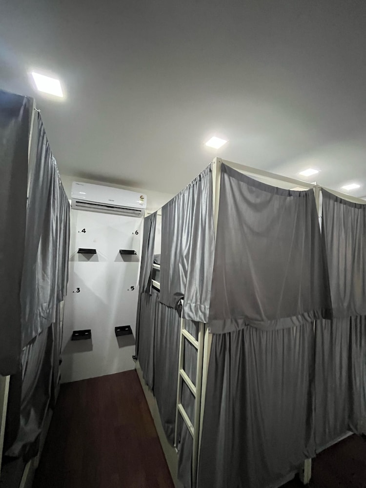 Half Orange Hostel