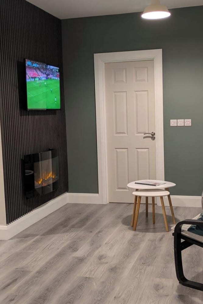 Apartment - Sleeps 4 - Near Aran Islands - Parking