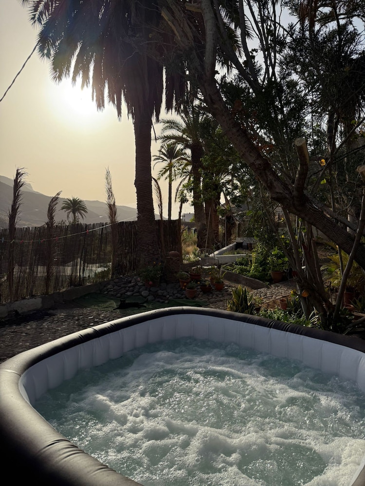 4BR Heaven Close to Nature and Ocean in Quiet Setting