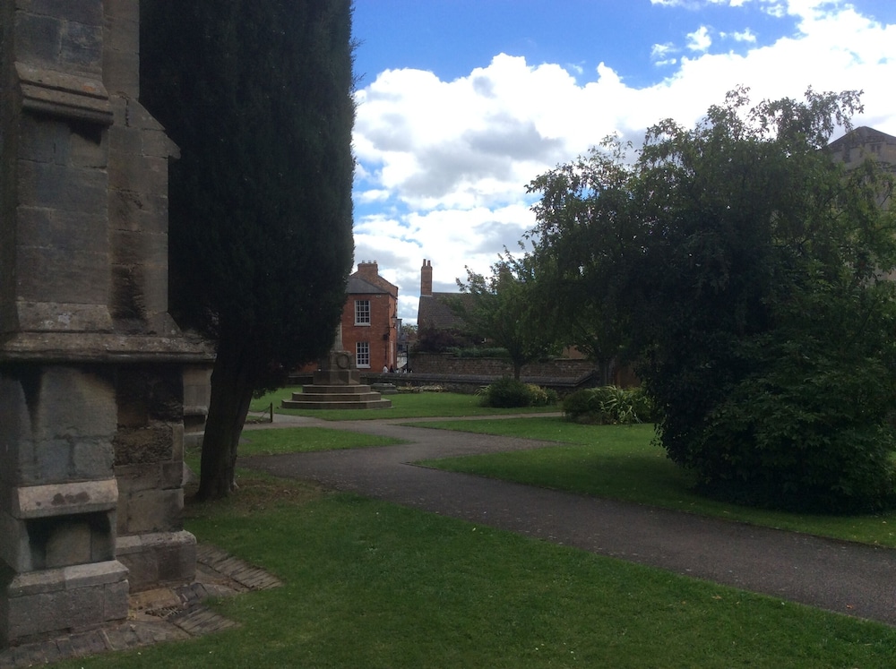 Photo 28