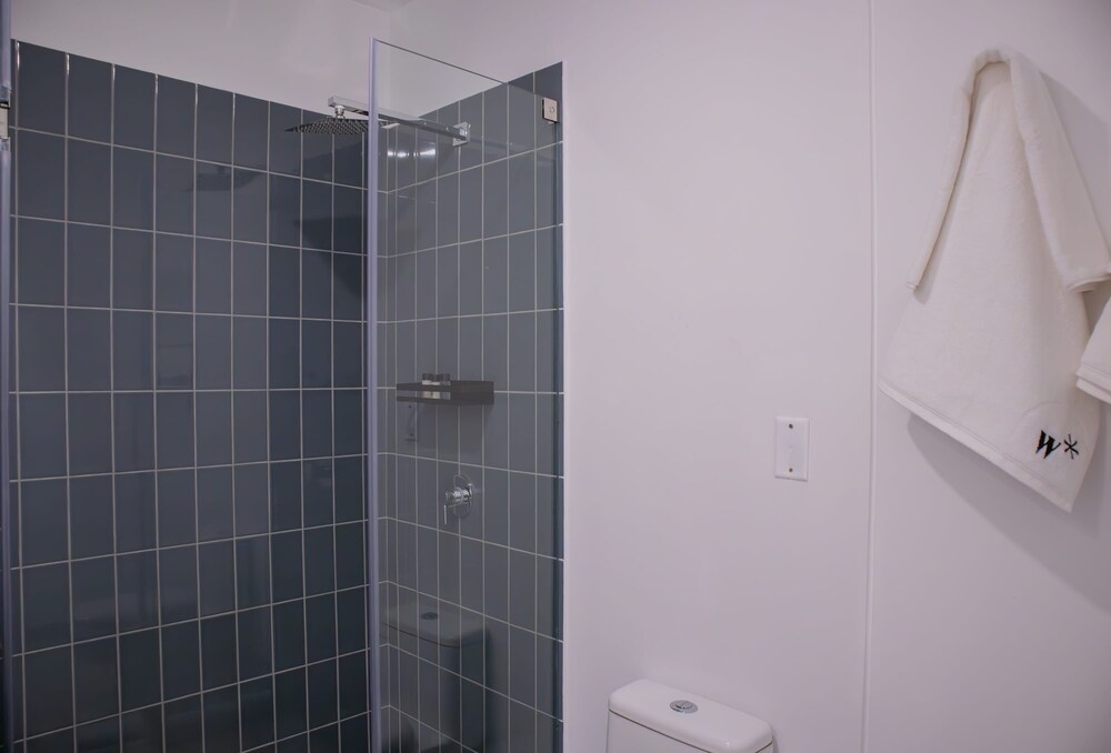 w Charming 2BR w Balcony in Miraflores