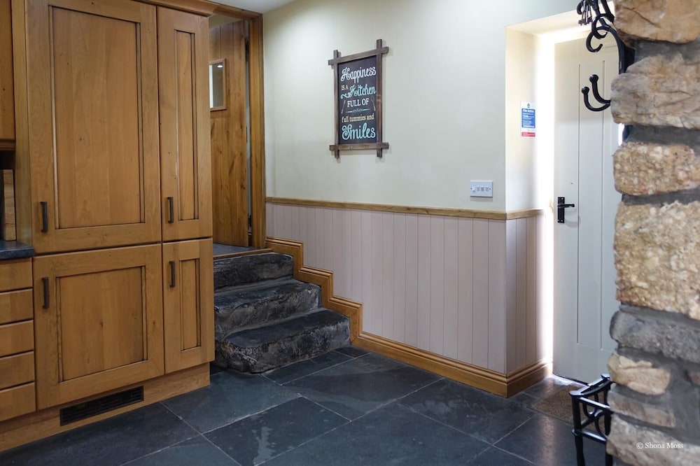 Rhiwddu Barns - Brecon Beacons National Park