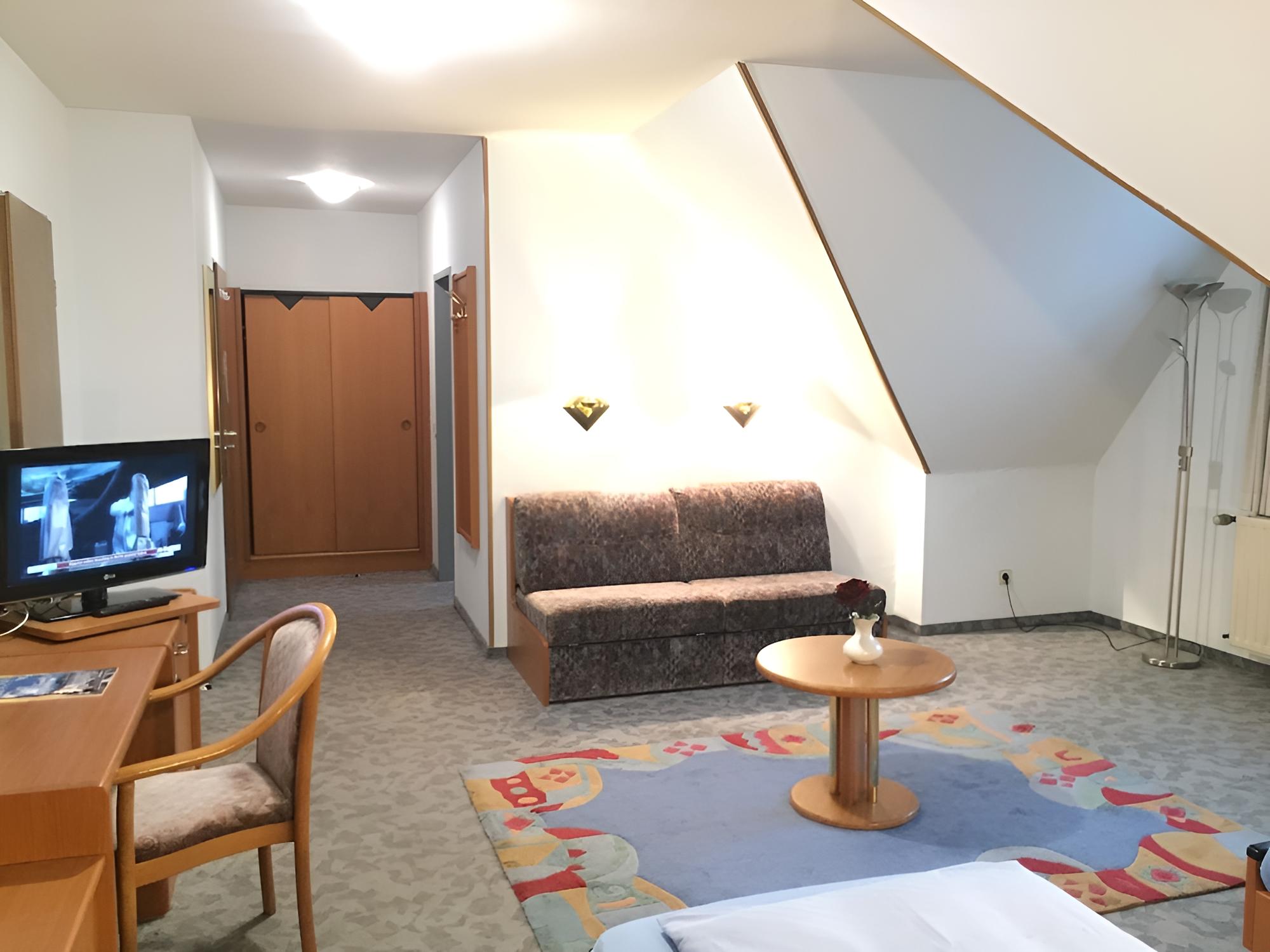 Hotel Ambassador