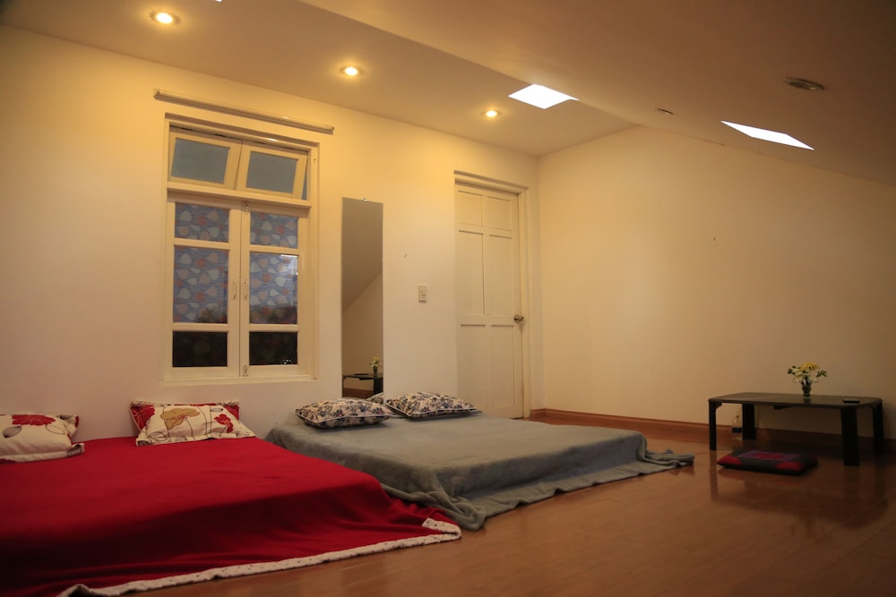 Hoai Huong Homestay