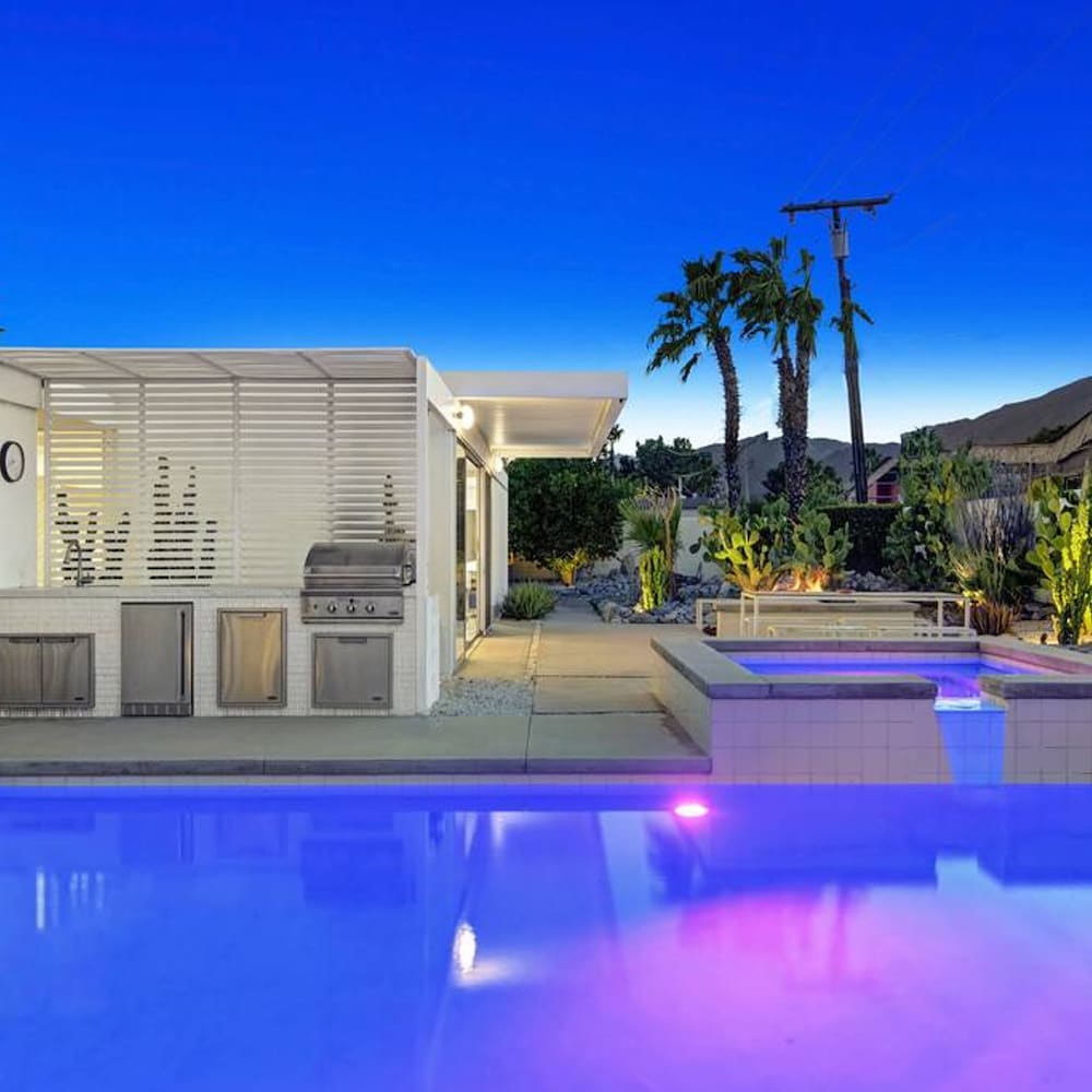 Wexler Steel House 4 - Pool Spa and Grand Piano