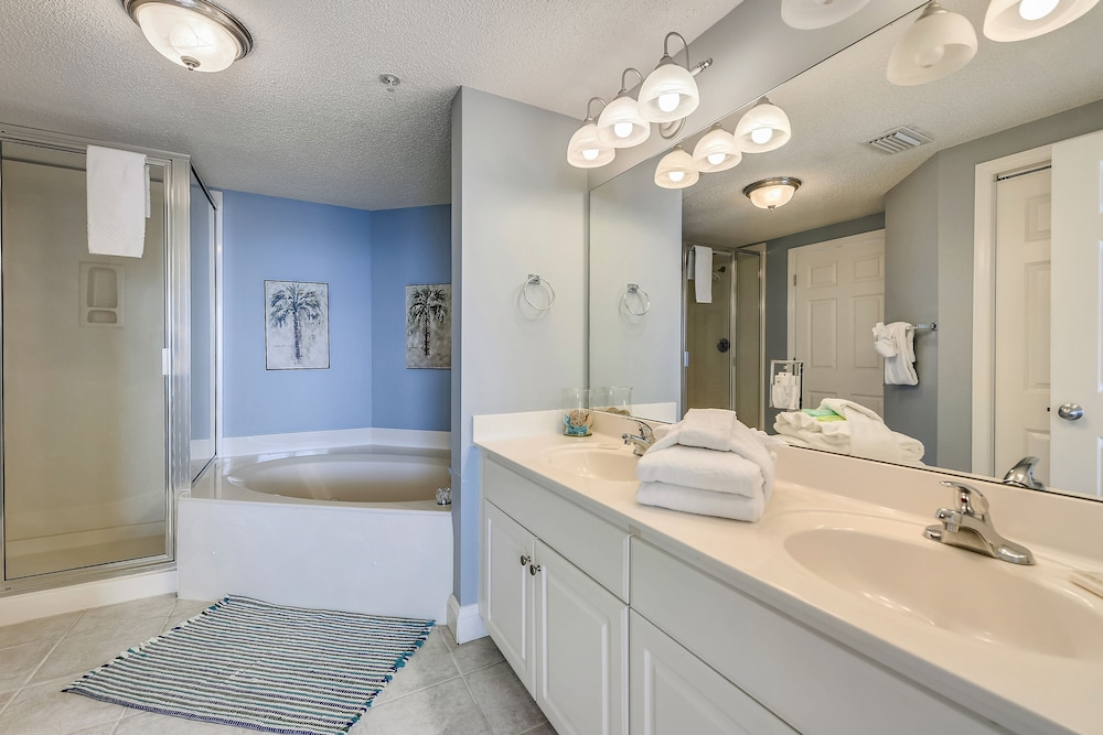 Majestic Beach Resort by Book That Condo