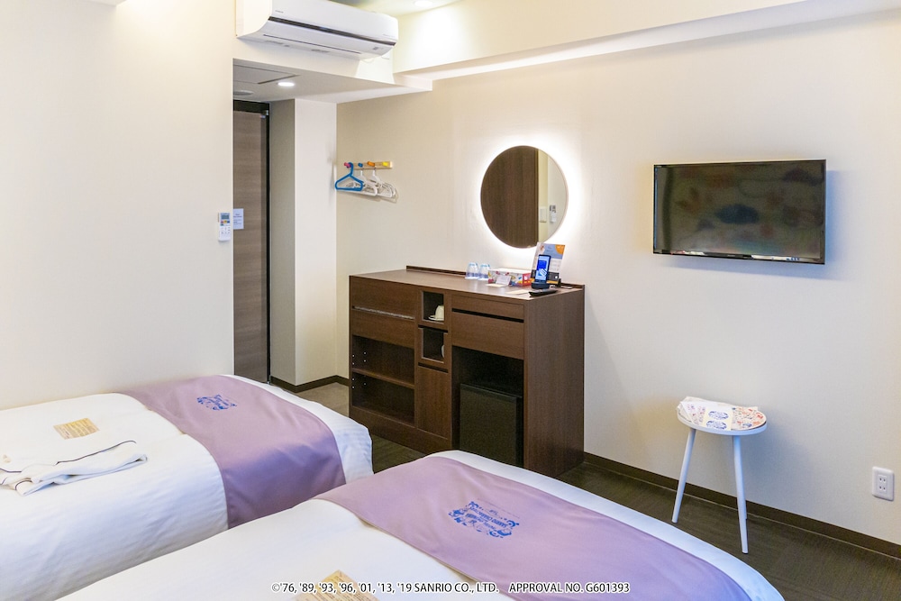 HOTEL OKINAWA WITH SANRIO CHARACTERS 108