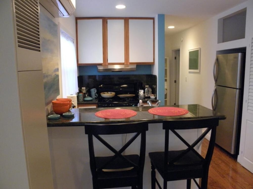 Malibu Beach Paradise Apartments