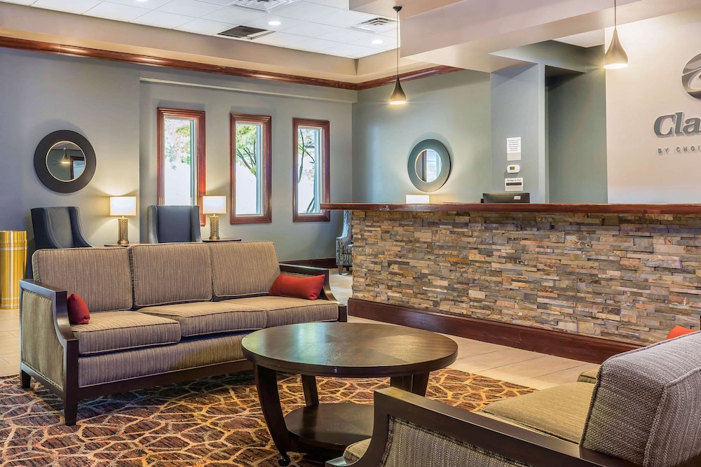 Clarion Inn - Property Image 26
