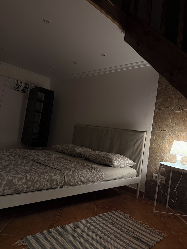 Faro Coast Guest House