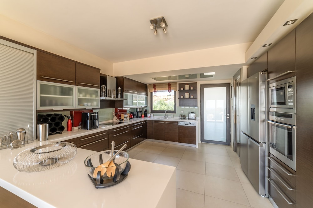 Villa Zoe - With 72m Pool