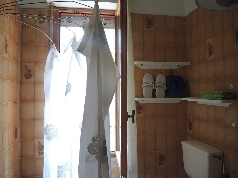 Comfortable Flat Near the sea With Garden