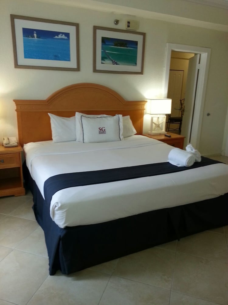 Hollywood Beach Resort -two Bedrooms Sleeps 6