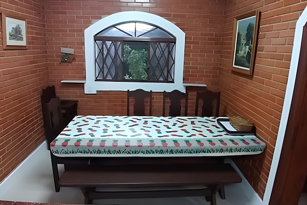 Linda casa em Indaiatuba -Interior de SP
