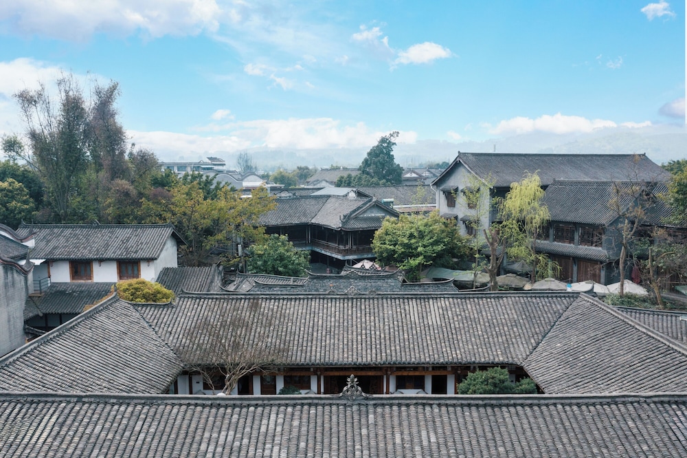 Jinfuyi hotel