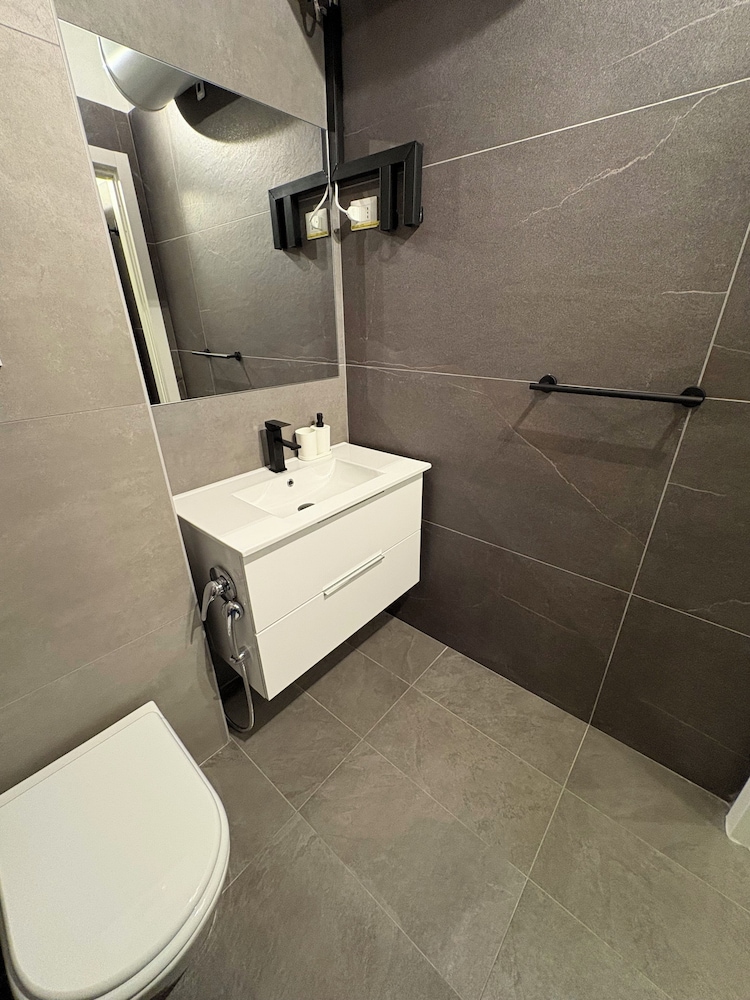 The Central Rock Inn camere con bagno privato self check in
