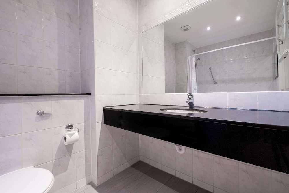 Ennis Vacations - Hotel Woodstock, an Ascend Hotel Collection Member - Property Image 2
