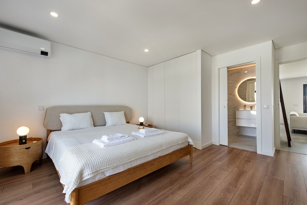 Sunny Apartments X in Tavira