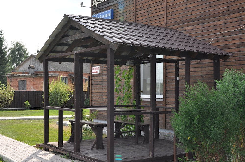 Apart-hotel Arneevo