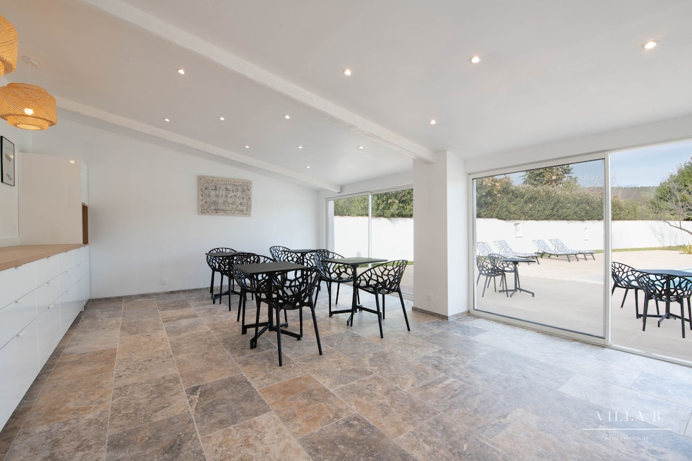 meeting & event spaces